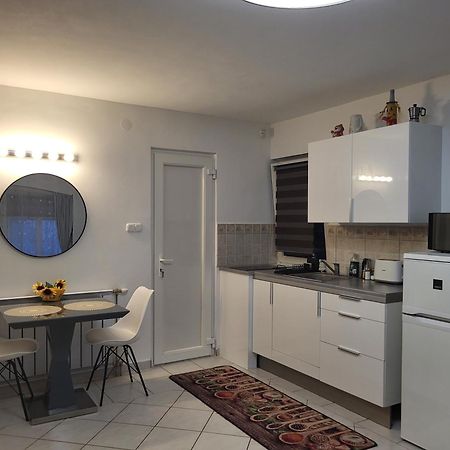 Varlak Apartmans ✷ ✷ ✷ 希欧福克 外观 照片
